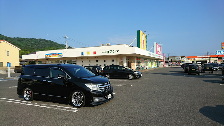 エルグランドの山口県・光市・ドライブに関するカスタム事例の投稿画像1枚目