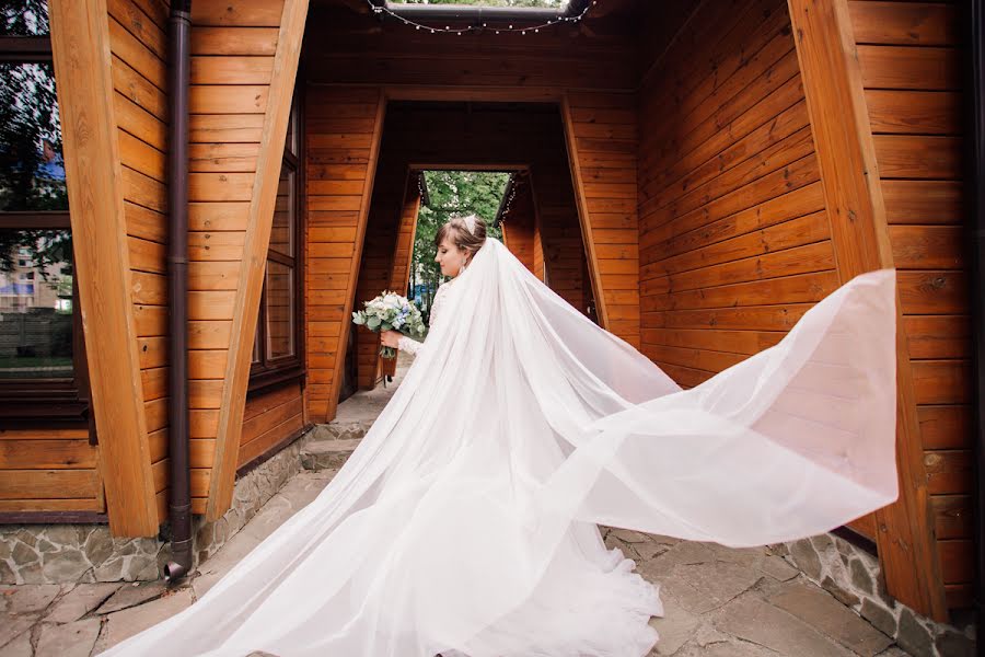 Wedding photographer Yuliya Timofeeva (artx). Photo of 18 October 2019