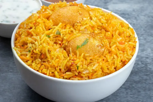 Egg Biryani With Raita