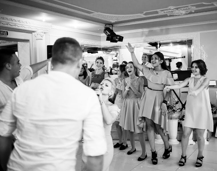 Nhiếp ảnh gia ảnh cưới Aleksandr Lesnichiy (lisnichiy). Ảnh của 8 tháng 9 2017