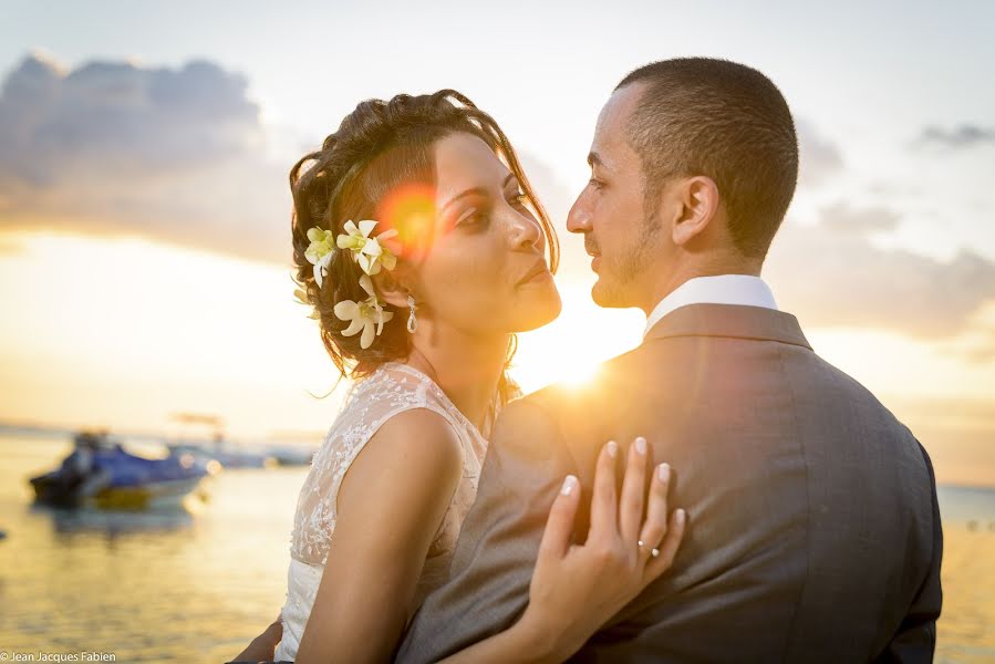 Fotografo di matrimoni Jean Jacques Fabien (fotoshootprod). Foto del 23 luglio 2014