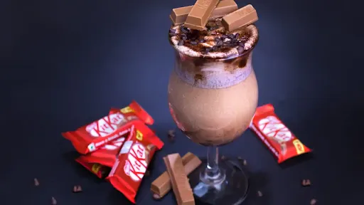 KitKat With Cream Shake