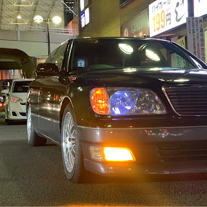 セルシオ UCF20
