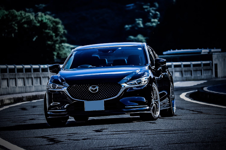 アテンザのMazda3に関するカスタム事例の投稿画像10枚目