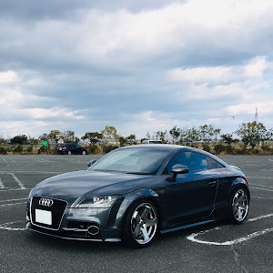 TT クーペ 2.0TFSI