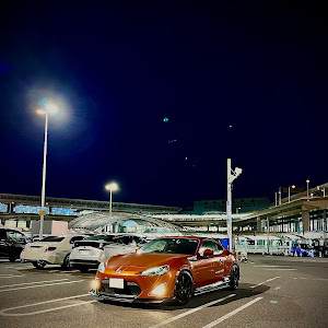 86 ZN6