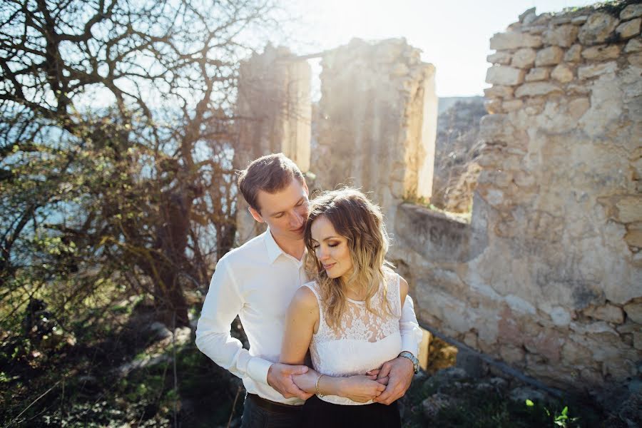 Fotógrafo de casamento Pavel Yudakov (yudakov). Foto de 4 de maio 2016