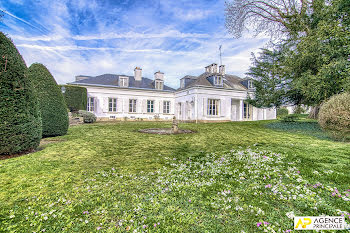 maison à Versailles (78)