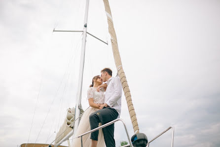 Fotógrafo de casamento Anastasiya Krychun (crony). Foto de 24 de junho 2017