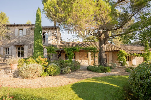 Property with pool 5