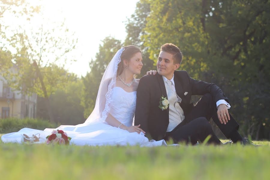 Photographe de mariage Adrienn Brunner (brunner). Photo du 3 mars 2019