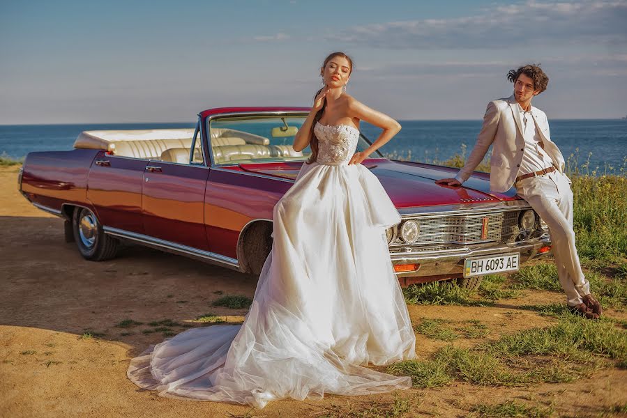 Fotógrafo de casamento Viktoriya Utochkina (vikkiu). Foto de 29 de julho 2021