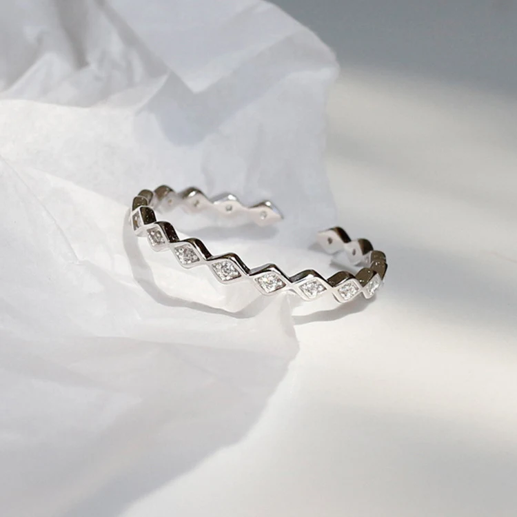 Honingraat Diamanten Ring Dames Design Luxe Betaalbaar Verstelbaar Gepersonaliseerd. Stijlvolle en unieke ring!