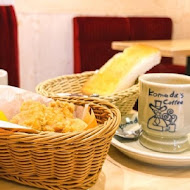 客美多咖啡 Komeda‘s Coffee