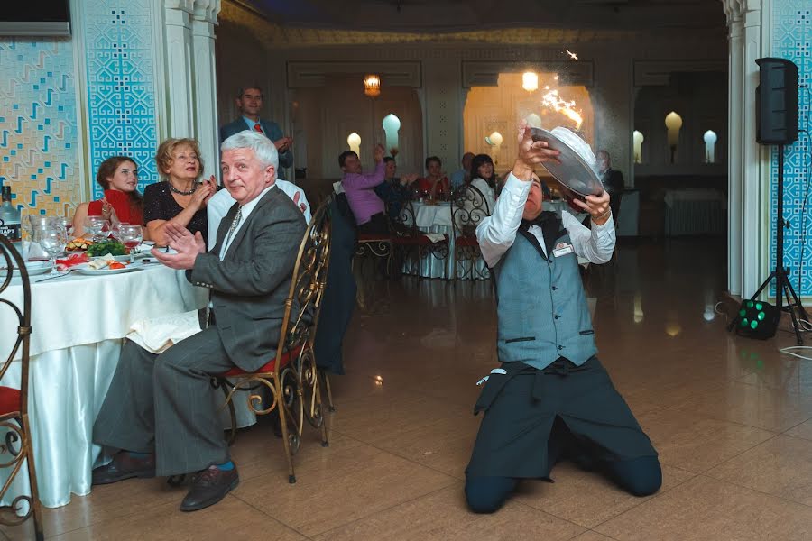 Fotografo di matrimoni Maksim Karazeev (maximkarazeev). Foto del 25 novembre 2018