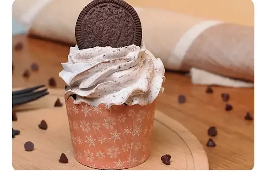 Oreo Chocolate Cupcake [1 Piece]