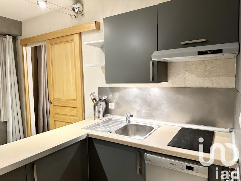 Vente appartement 2 pièces 32 m² à Courbevoie (92400), 265 000 €