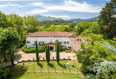 Maison avec piscine 20