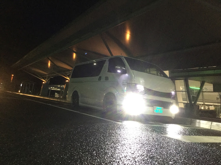 ゆっちびさんが投稿したハイエース・空港は盛れる・佐賀空港に関するカスタム事例の投稿画像3枚目