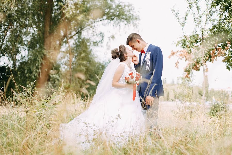 Fotógrafo de casamento Arina Galay (arinagalay). Foto de 14 de agosto 2019