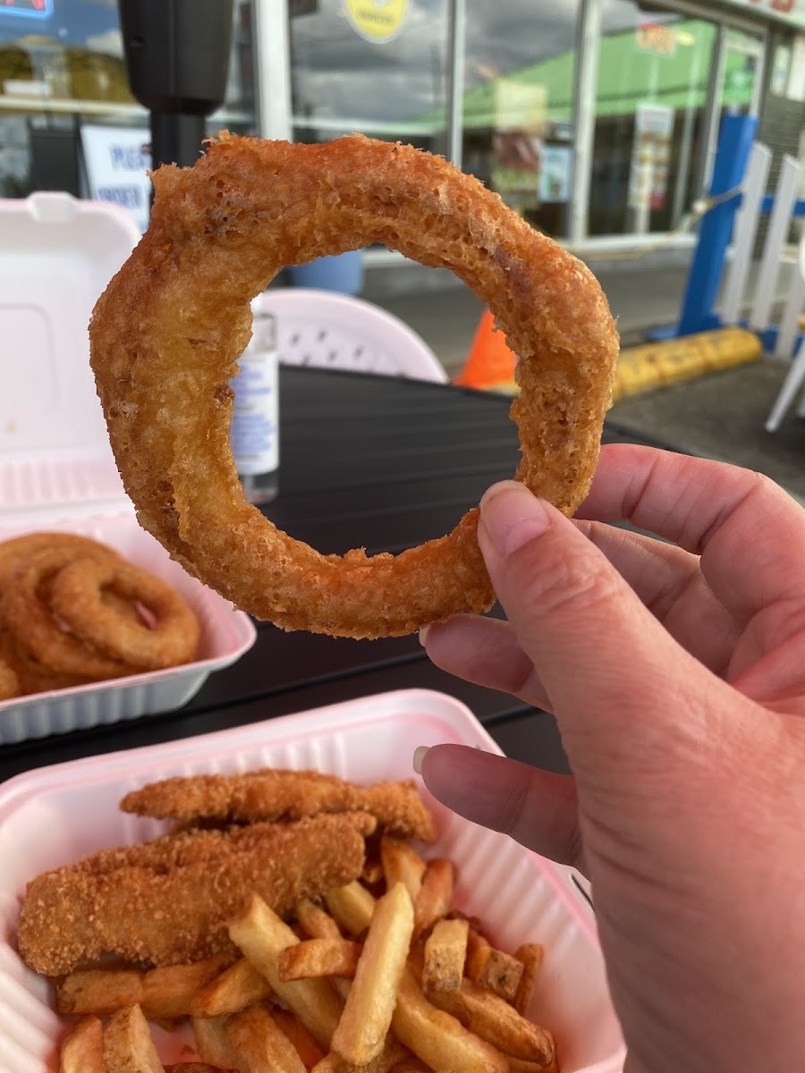 Gluten-Free Onion Rings at Schooner Fish & Chips
