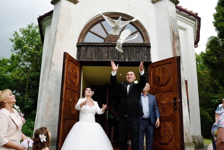 Wedding photographer Małgorzata Pukajło (pukajlo). Photo of 24 February 2020