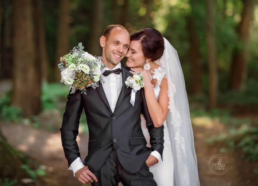 Wedding photographer Mirabella Bress (bressmirabella). Photo of 12 April 2019