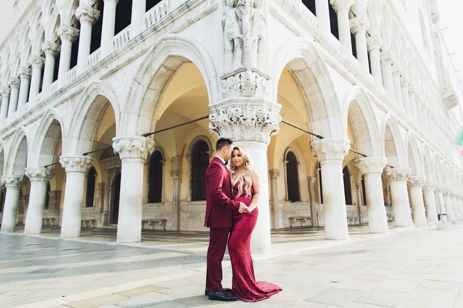 Wedding photographer Natalya Yasinevich (nata). Photo of 17 May 2019