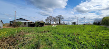 terrain à Argentré-du-Plessis (35)