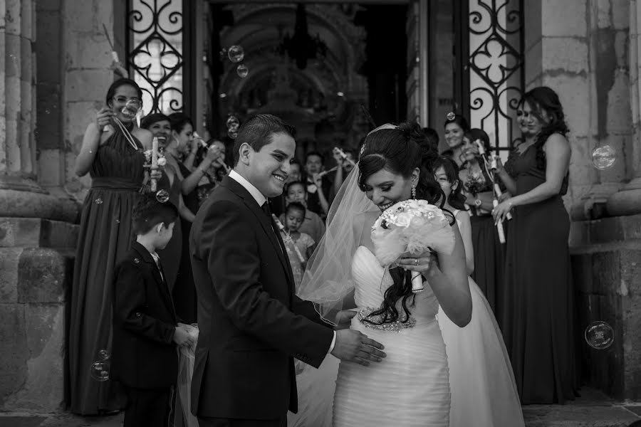婚礼摄影师Mayra Ledezma（mayraledezma）。2016 9月30日的照片