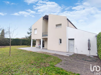 maison à Lussac-les-Châteaux (86)