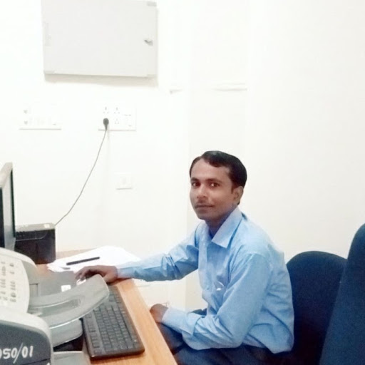 Dr Mukesh Choudhary