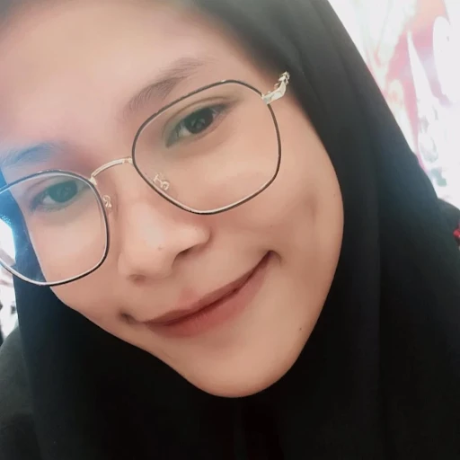 Ratna Firdaus profile icon