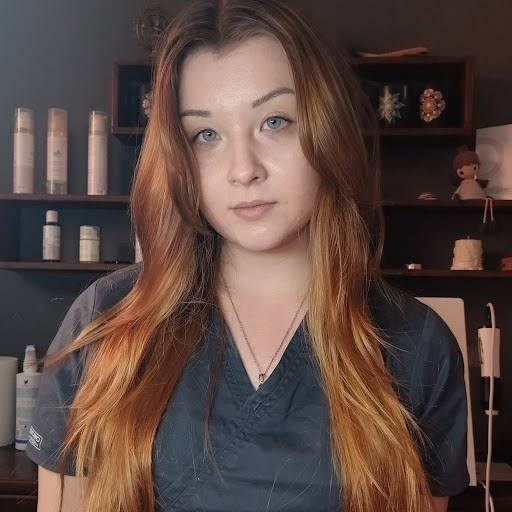 Angéla Perdi