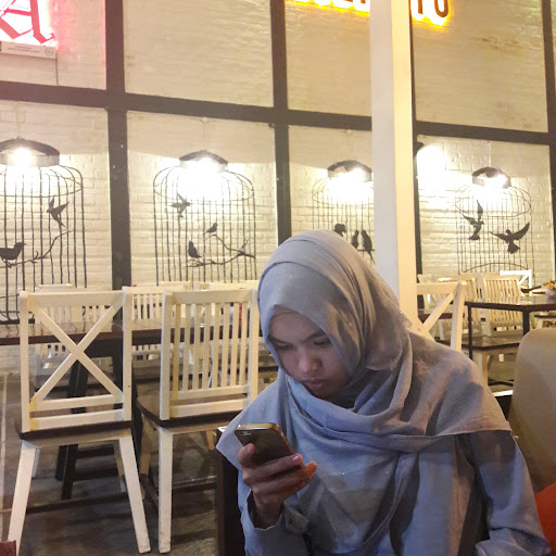 Sofah Trianingrum profile icon