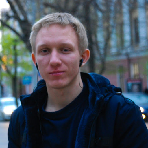 Александр Комиссаров