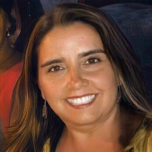 Helga Salas