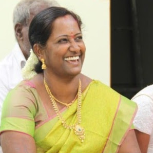 Dr Vasanthi A