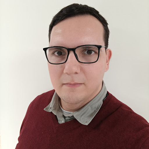 user-avatar