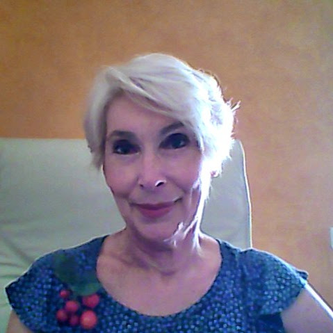 Eleni Tsoukali's avatar