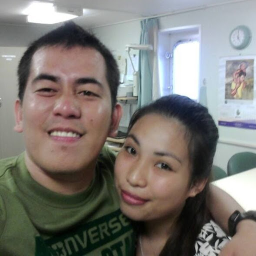 rhey pagaduan profile icon