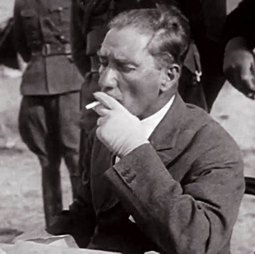 Eren Yücel