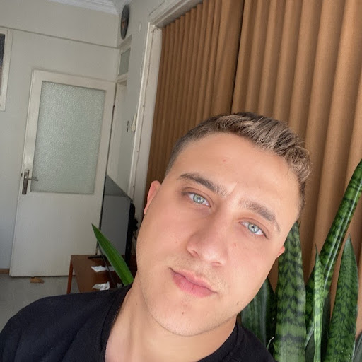 mustafa ak