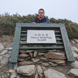 Hong-Wei Lin