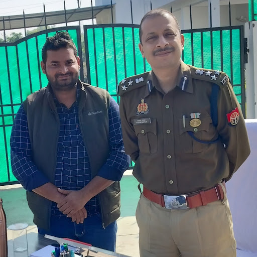 Shahrukh Khan Patrakar Shergarh 