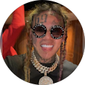 Avis de 6ix9ine.c avec une note de 5 sur 5