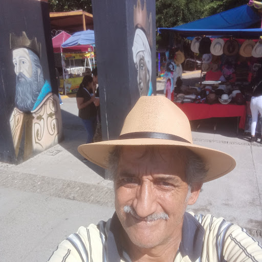 Ivan Gonzlez