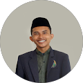 review Lukman Hakim