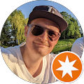 Avis de Stefan.e avec une note de 5 sur 5