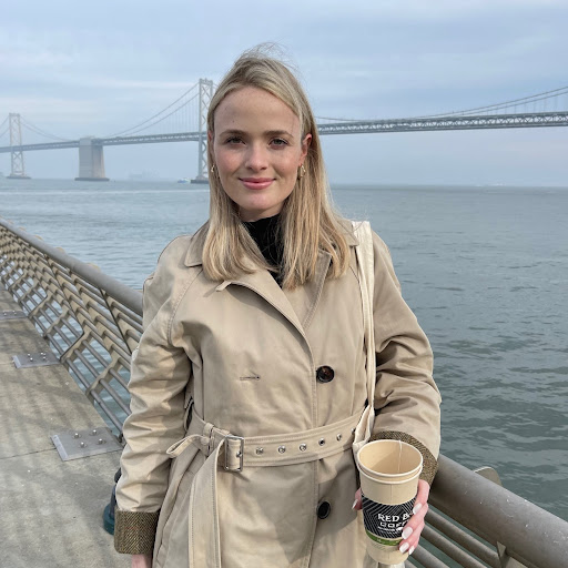 Mariah Sides W Brandy Melville